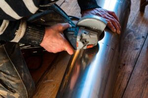 Техники за работа с ъглошлайфи за прецизни и чисти ръбове